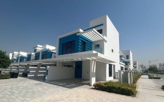 Exclusive | End unit 5BR + Maid | Payment Plan