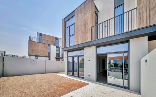 SINGLE ROW ON PARK | BRAND NEW| MORTGAGE AVAILABLE