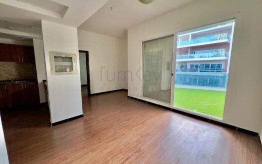 Upgraded 2 Bedroom with Kitchen Appliances