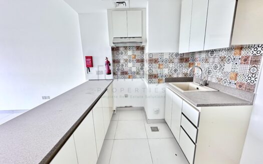 high floor | Vacant | Ready to Move