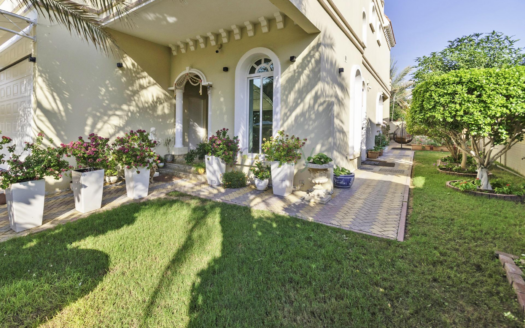 Ready to Move In | 4bed with Lift | Green Location