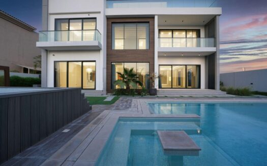 MODERN 5 BED MANSION I AVAILABLE FOR SALE ALSO