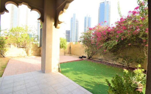 Exclusive | Lovely 3 Bed+Study+Maid+ Big Garden