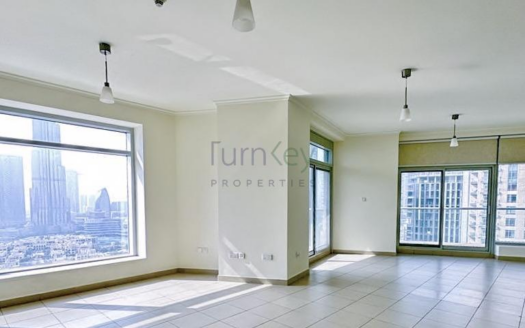 Burj Khalifa View | Prime Location | Huge 2 beds