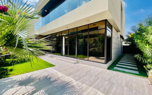Exclusive | Paramount Furnished | 5BR + Maid