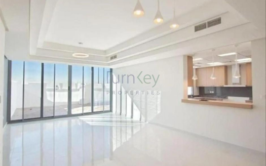 4 beds + Maid | Spacious Layout | Prime Location