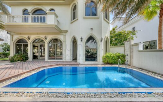 ATRIUM ENTRY I  4 BEDS VILLA  I  PLOT EXTENDED